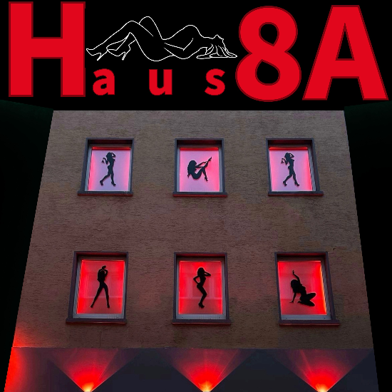 Haus 8A - null
